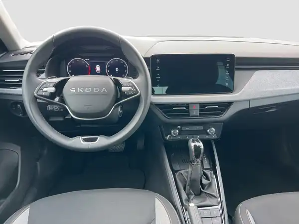 ŠKODA SCALA (10/16)