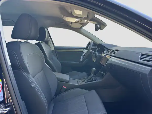 ŠKODA SUPERB (14/16)