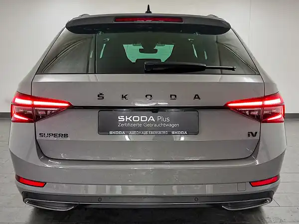 ŠKODA SUPERB (6/21)