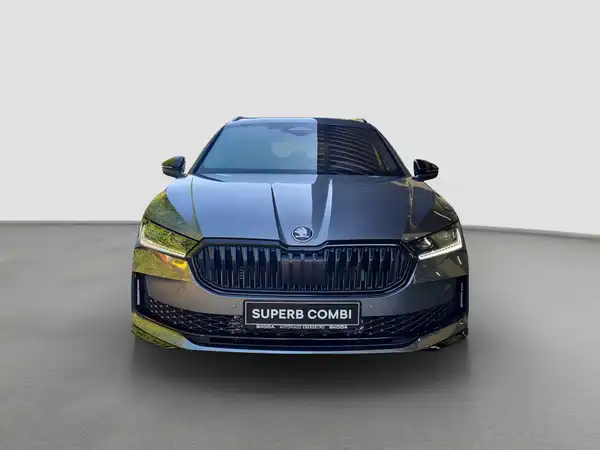 ŠKODA SUPERB (3/17)