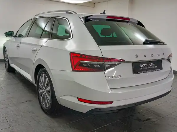 ŠKODA SUPERB (5/24)