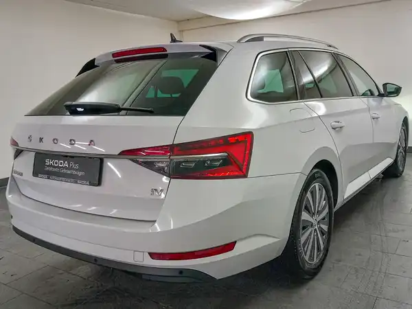 ŠKODA SUPERB (7/24)