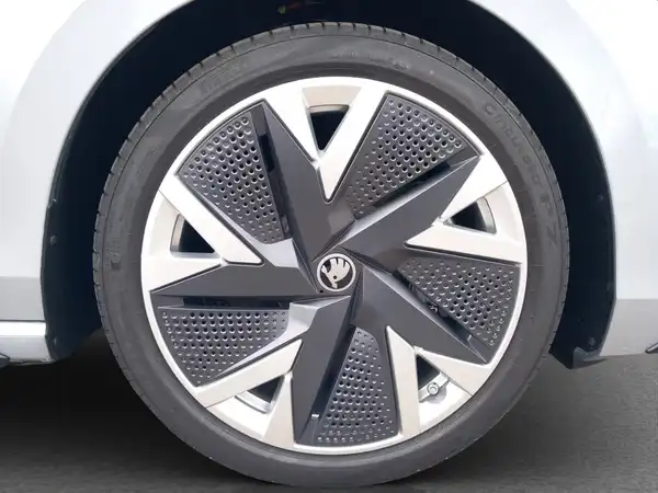 ŠKODA SUPERB (15/15)