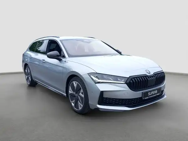 ŠKODA SUPERB (3/15)