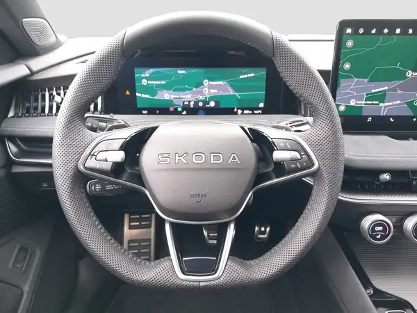 ŠKODA SUPERB (10/15)