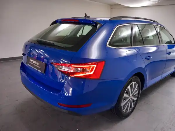 ŠKODA SUPERB (20/22)