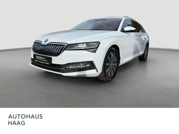 ŠKODA SUPERB (2/16)