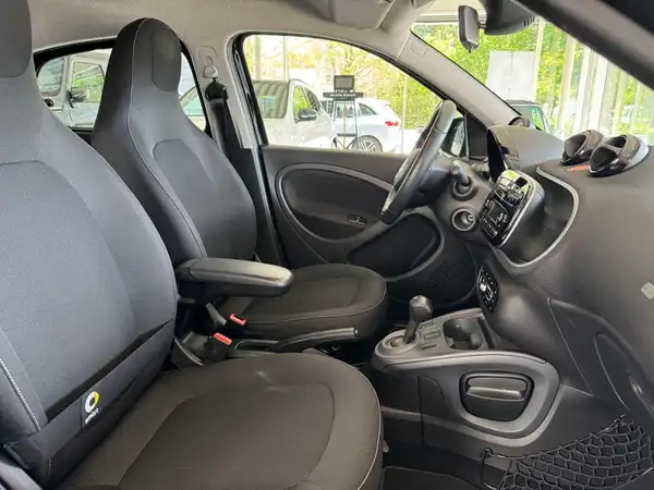 SMART FORFOUR (15/18)