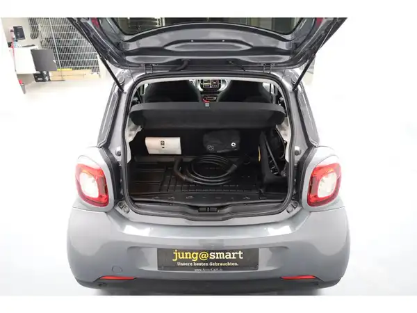 SMART FORFOUR (17/18)