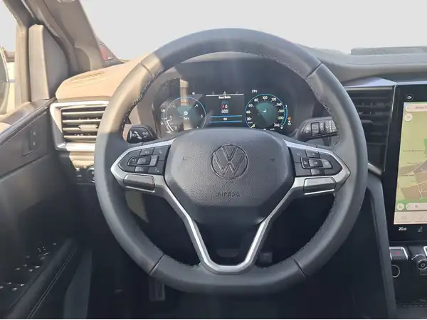 VW AMAROK (11/16)
