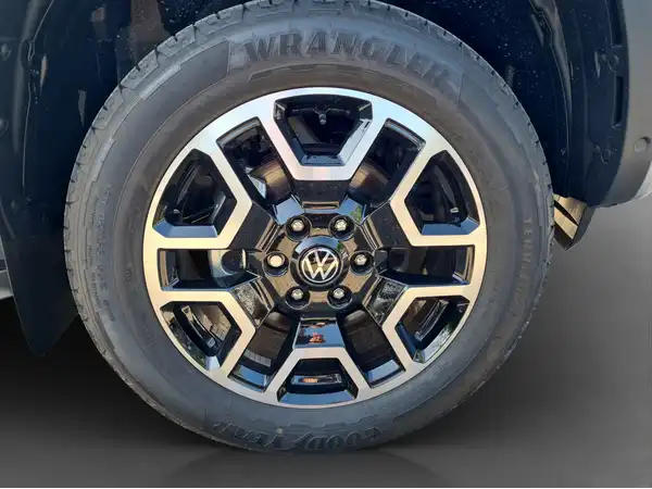 VW AMAROK (16/16)