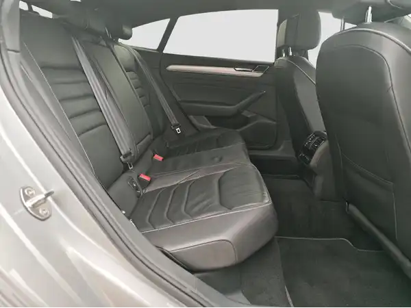 VW ARTEON (16/17)