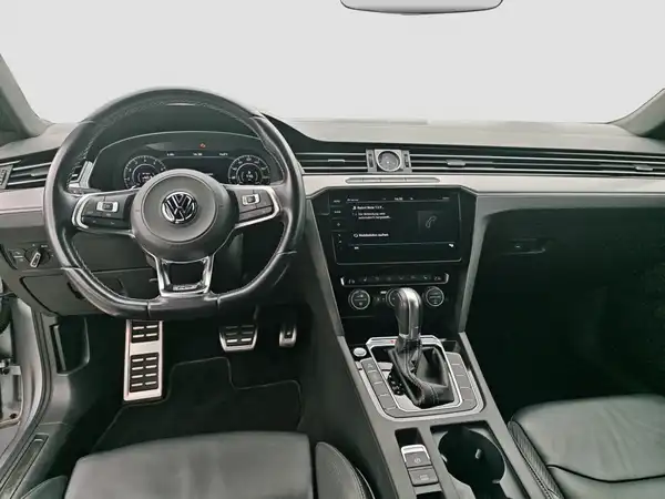 VW ARTEON (10/17)