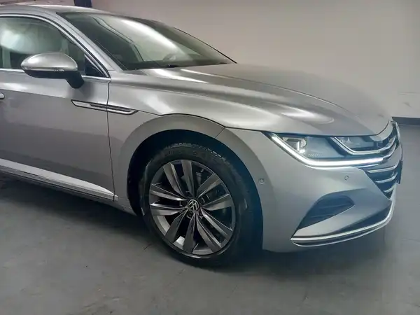 VW ARTEON (19/21)