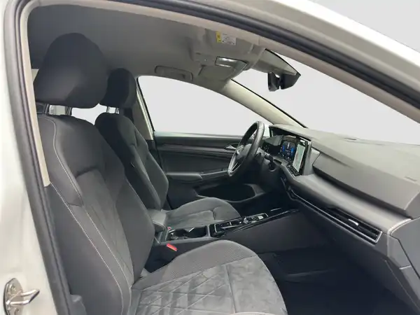 VW GOLF VARIANT (14/16)