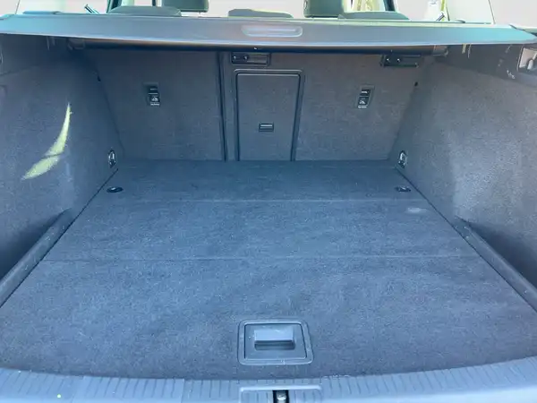 VW GOLF VARIANT (13/16)