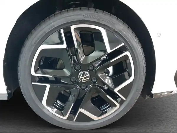 VW GOLF VARIANT (17/17)