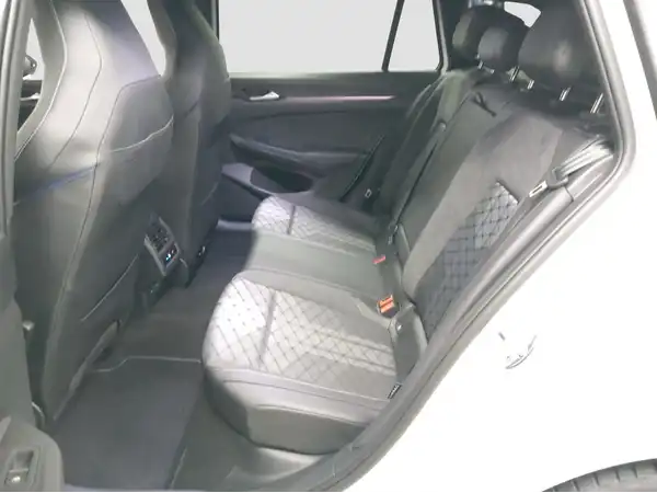 VW GOLF VARIANT (9/17)