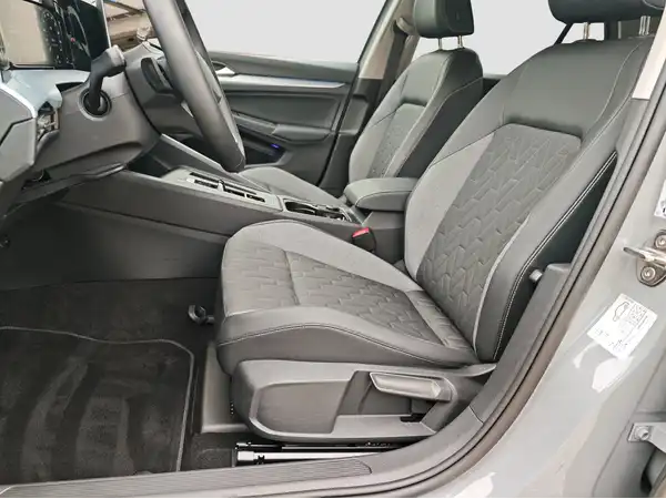 VW GOLF (8/16)