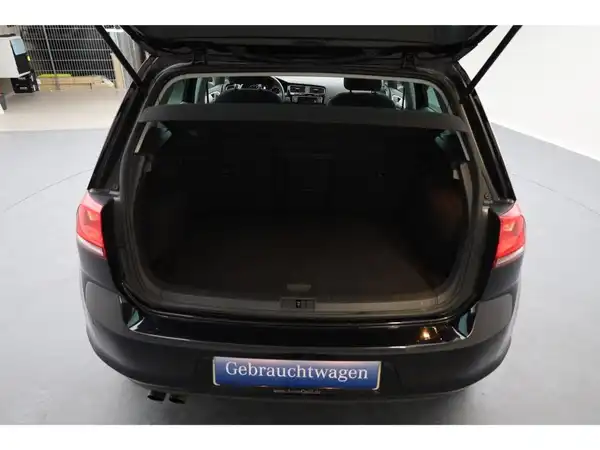 VW GOLF (22/23)