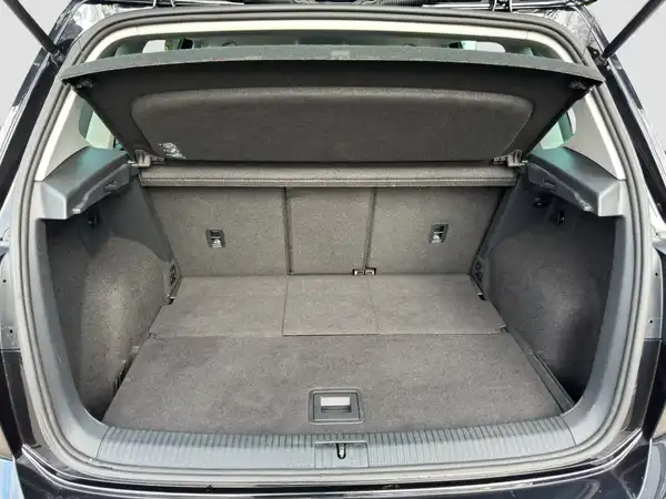 VW GOLF SPORTSVAN (13/16)