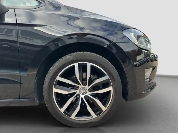 VW GOLF SPORTSVAN (16/16)