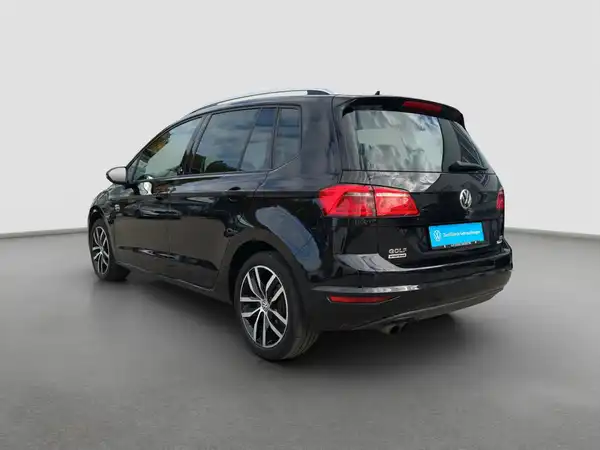 VW GOLF SPORTSVAN (7/16)