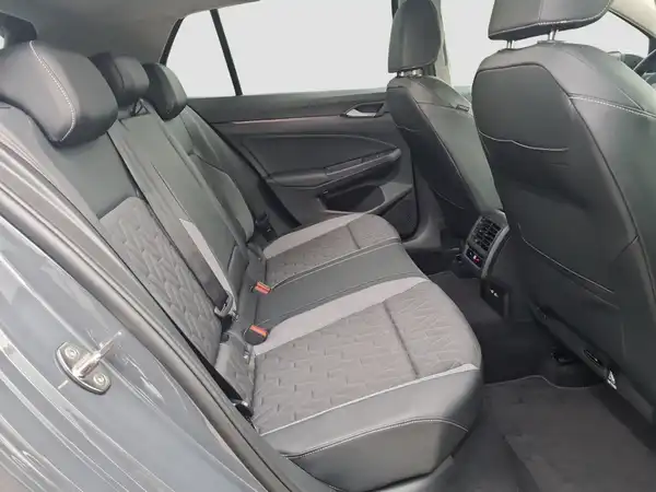 VW GOLF (15/16)