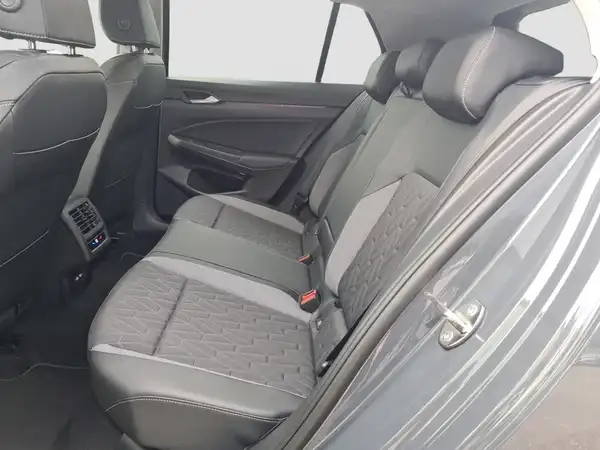 VW GOLF (9/16)
