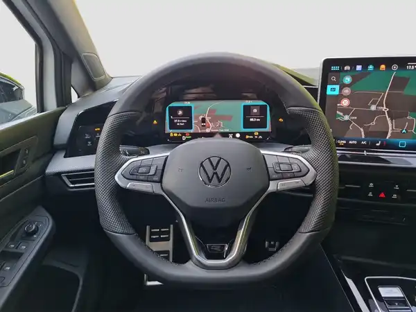 VW GOLF R (11/16)