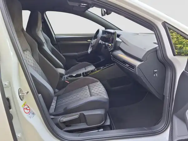 VW GOLF R (14/16)