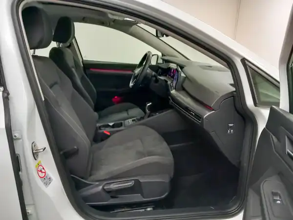 VW GOLF (16/19)