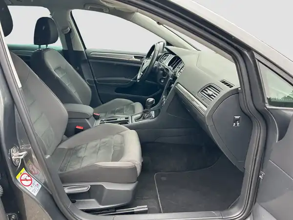 VW GOLF VARIANT (14/16)