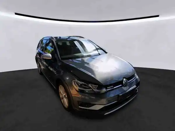 VW GOLF VARIANT (3/8)