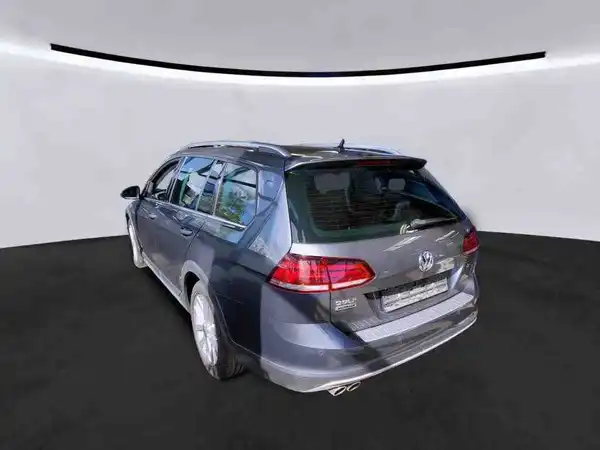 VW GOLF VARIANT (5/8)