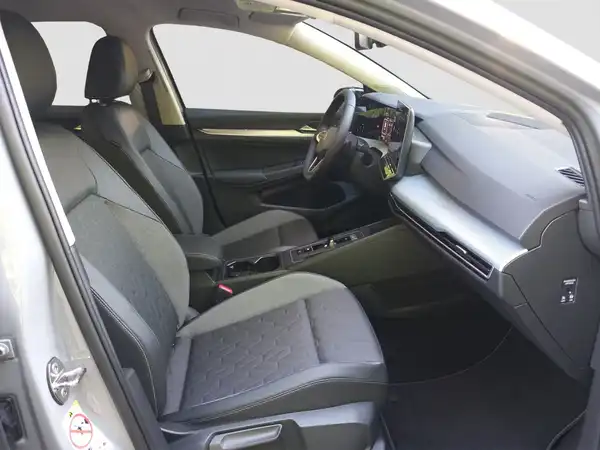 VW GOLF VARIANT (14/16)