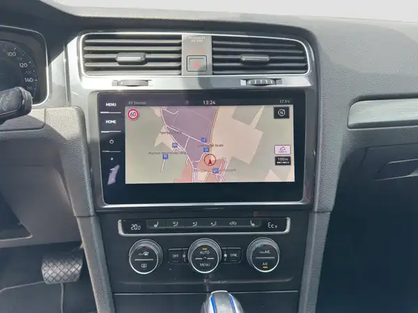 VW E-GOLF (12/17)