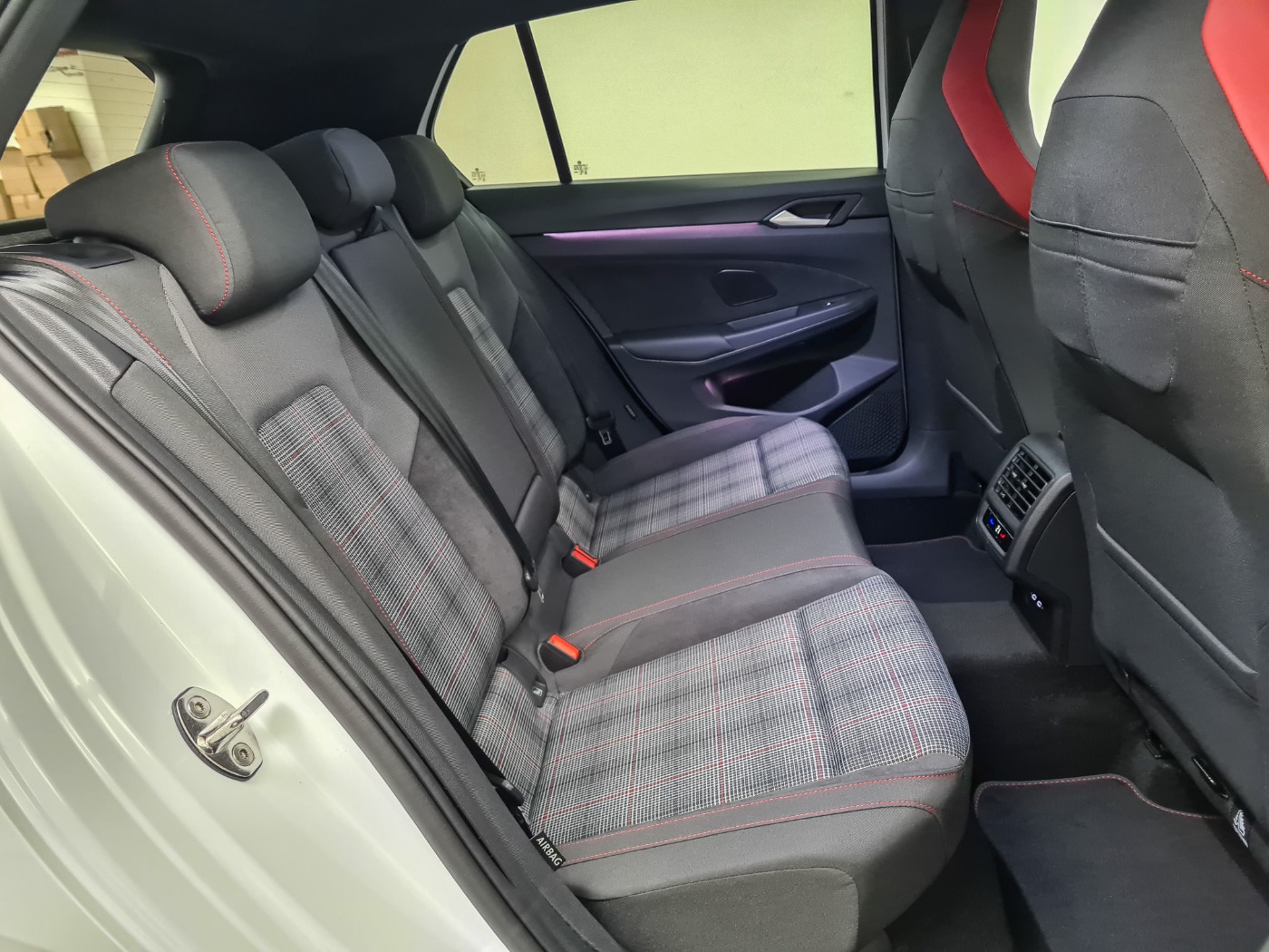 VW GOLF GTI (16/19)