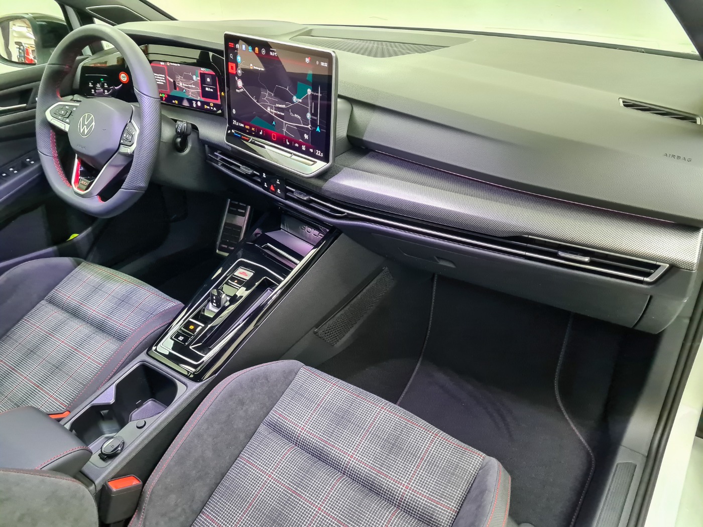 VW GOLF GTI (18/19)