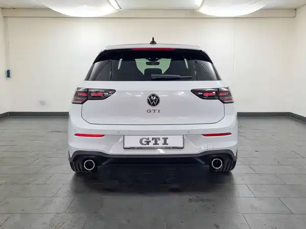 VW GOLF GTI (6/19)
