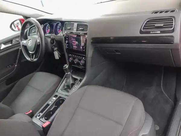 VW GOLF (18/21)