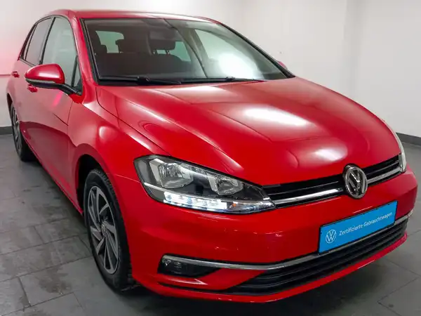 VW GOLF (4/21)