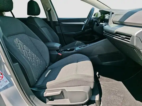 VW GOLF VARIANT (15/17)