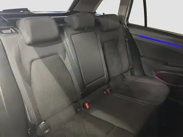VW GOLF VARIANT (15/16)