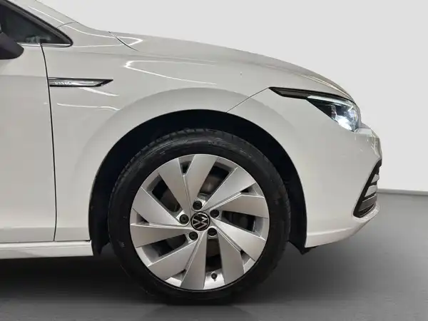 VW GOLF VARIANT (16/16)