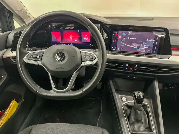 VW GOLF (12/18)