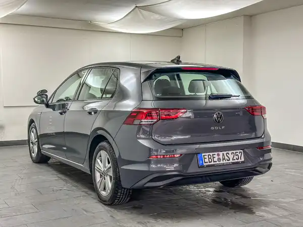 VW GOLF (5/18)