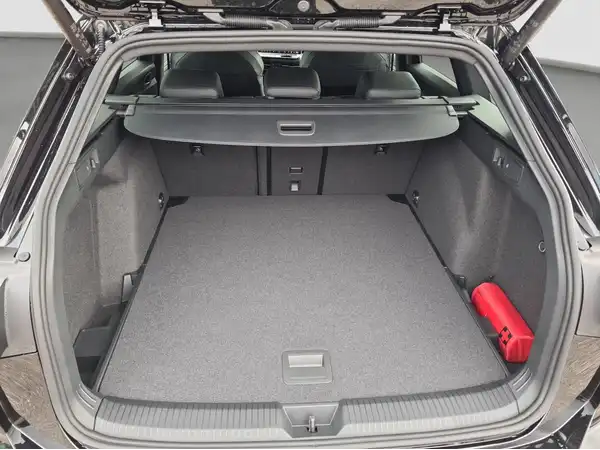 VW GOLF VARIANT (13/17)