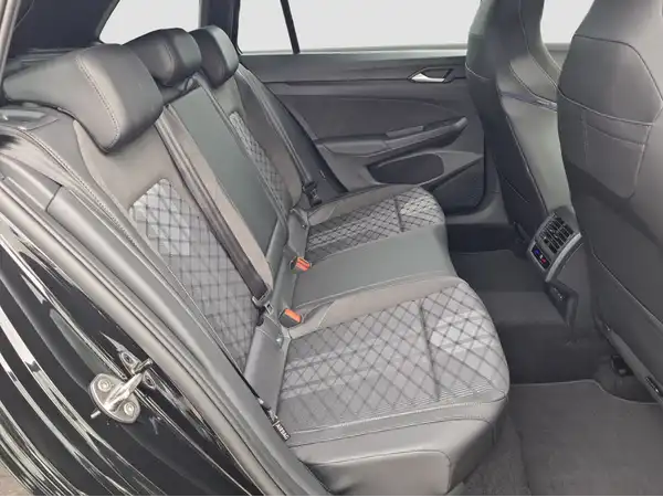 VW GOLF VARIANT (16/17)