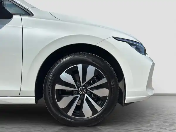 VW GOLF (16/16)